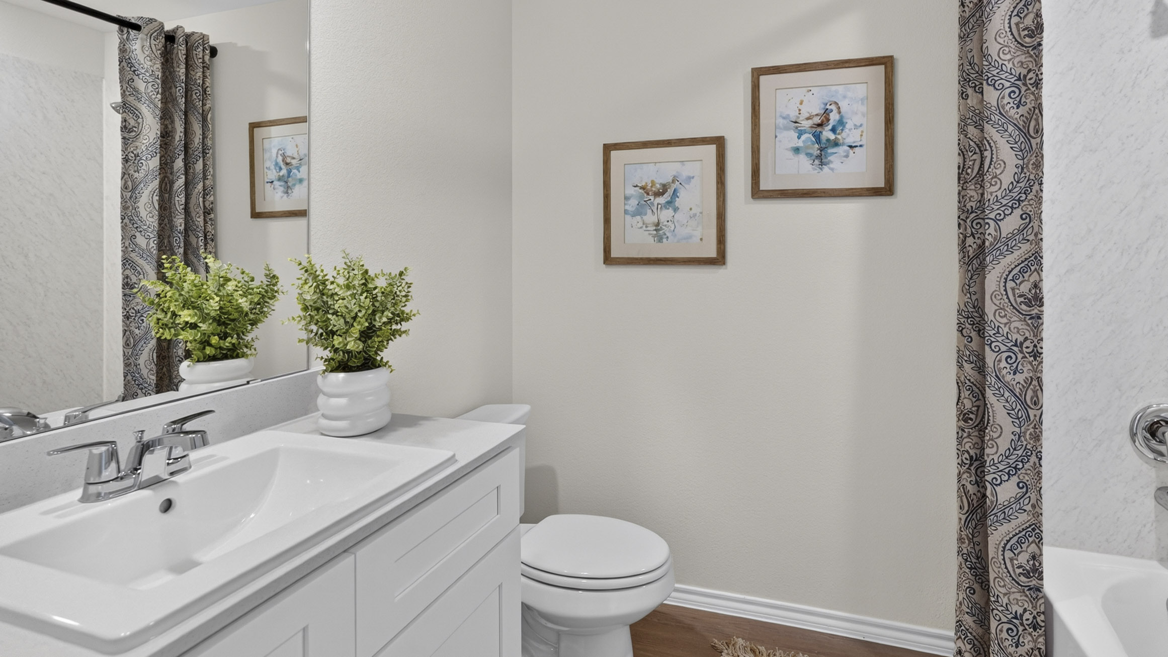 secondary bathroom