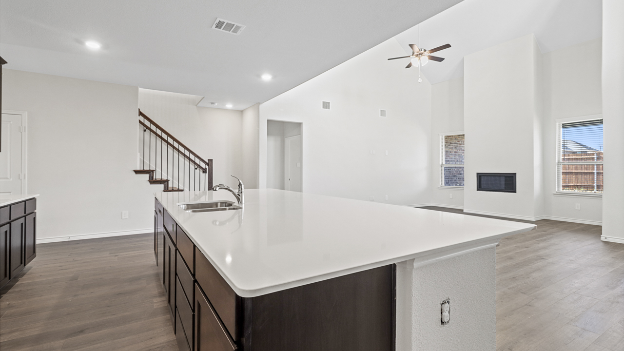 large countertop space available in the kitchen