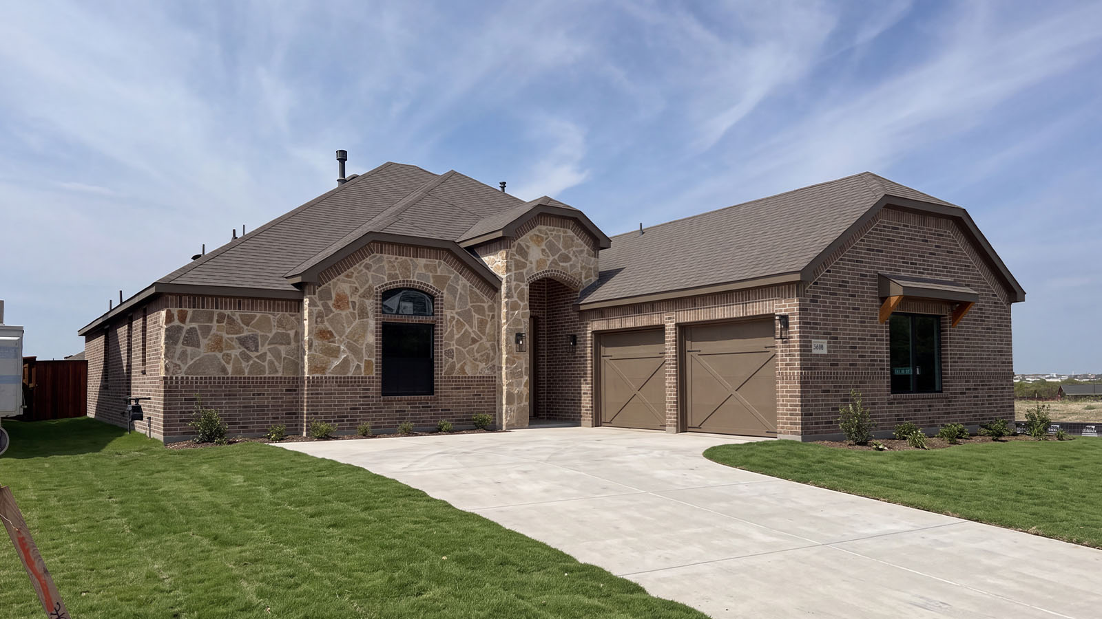 3606 Ansley Lane exterior