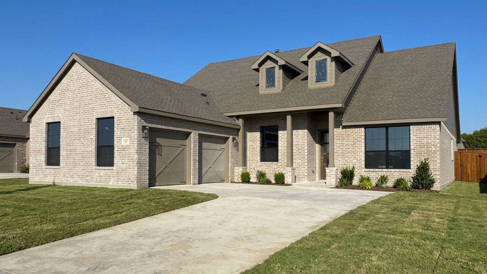 3627 Castleberry Drive exterior