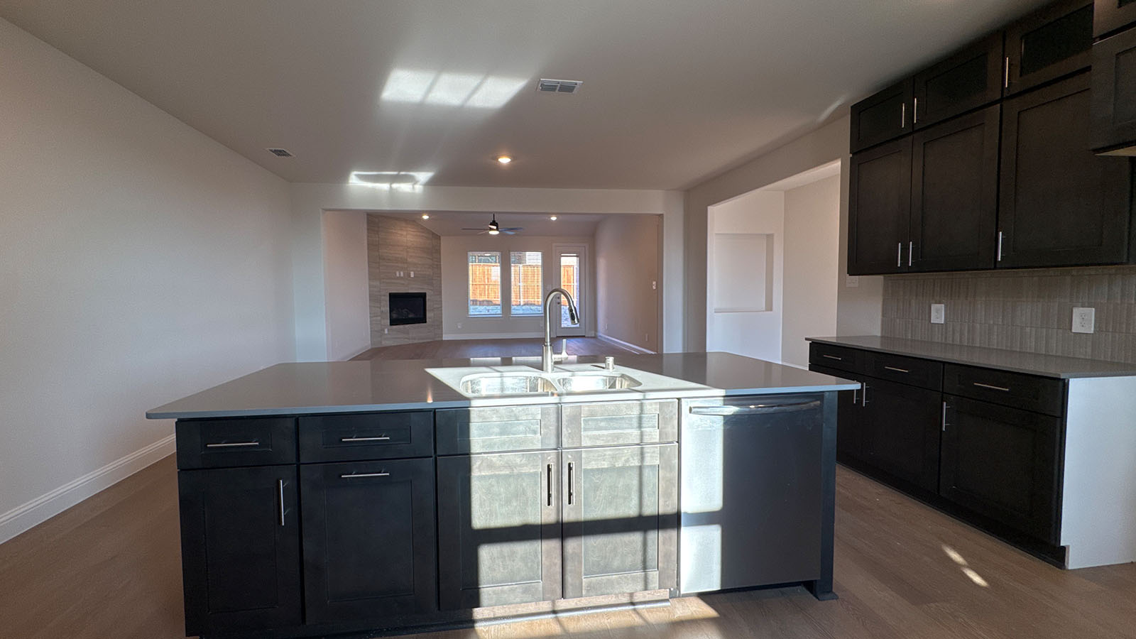 Angelina at 3627 Castleberry Drive, Rockwall, Texas: photo 3