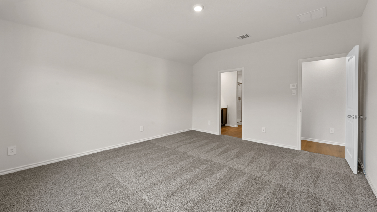 X30C primary bedroom