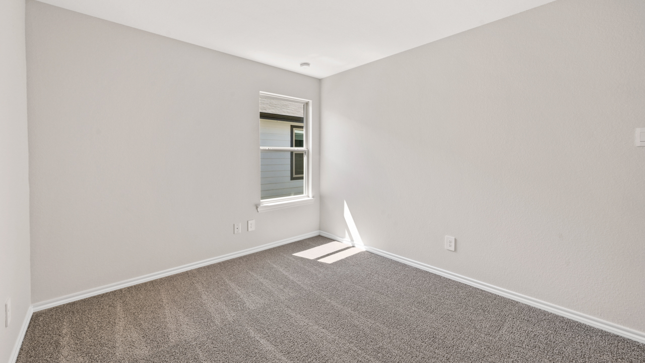 X30C secondary bedroom