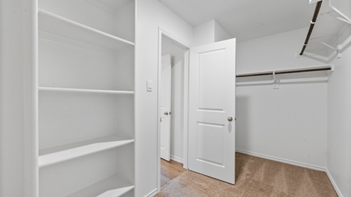 X30D primary bedroom closet