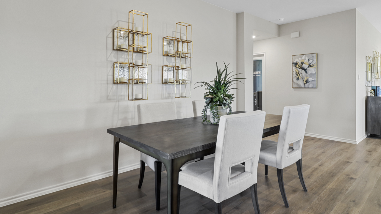 spacious dining area