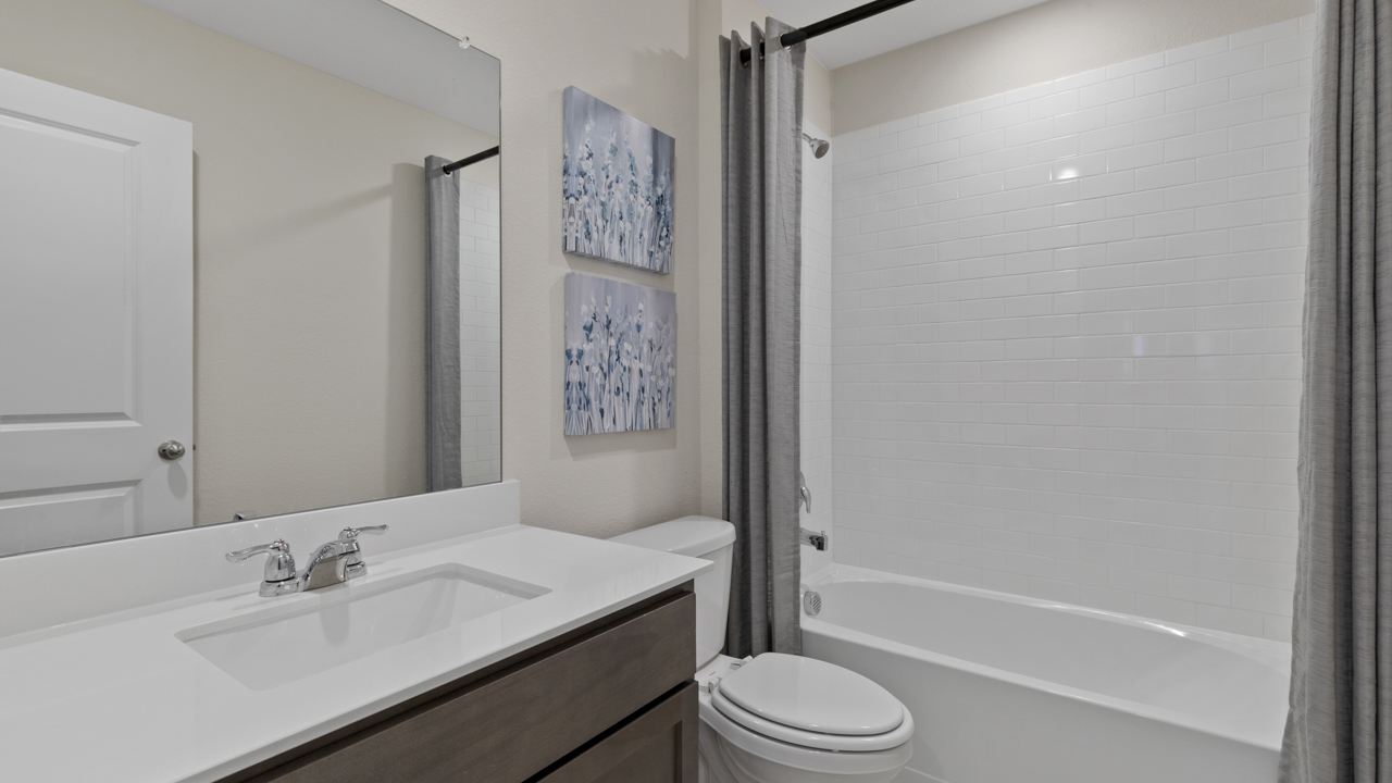 X40L secondary bathroom