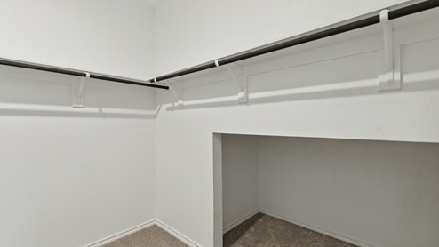 X30J primary bedroom closet