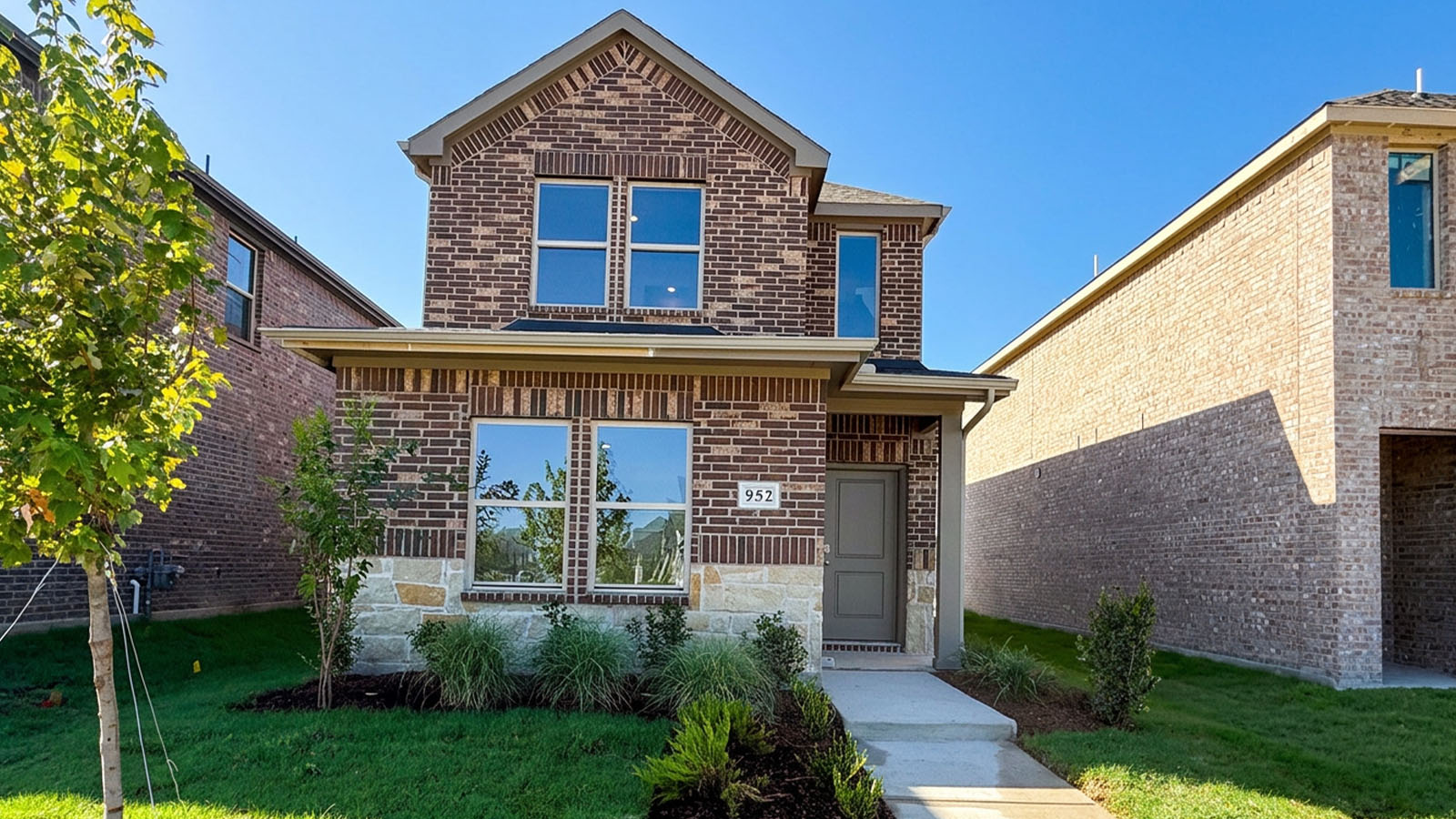 Amber at 952 Happy Holly Road, Lavon, Texas