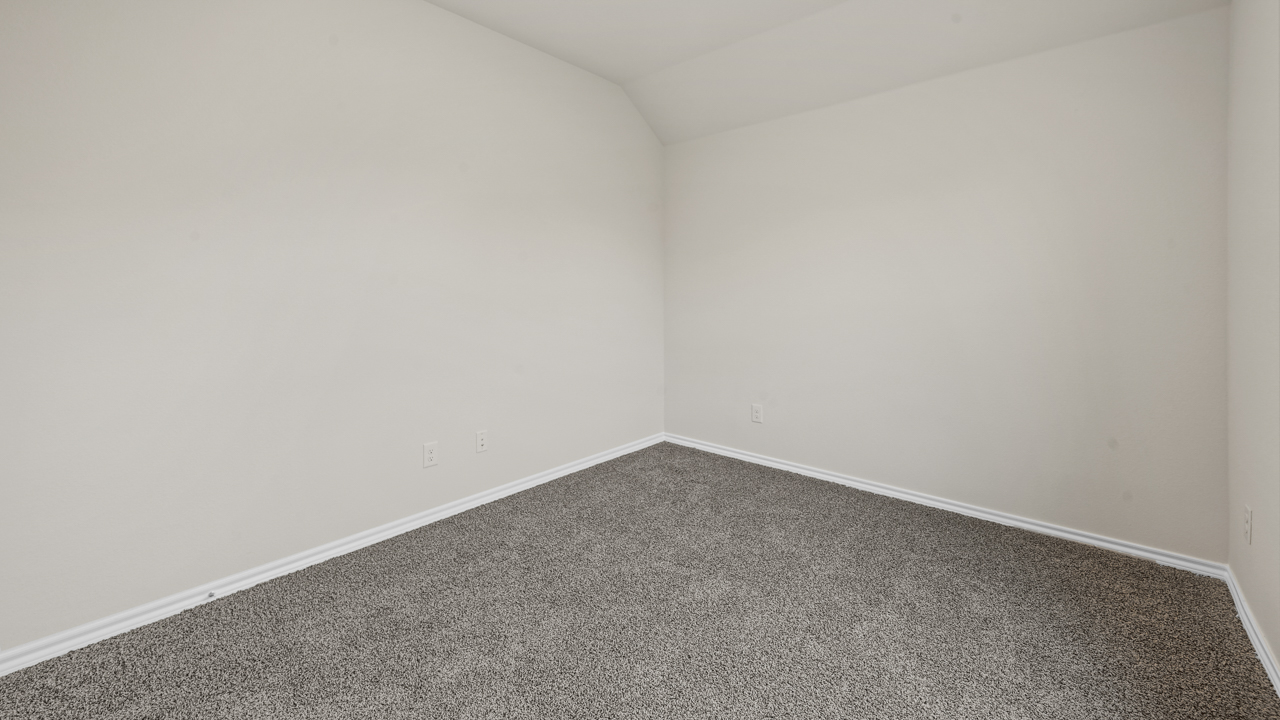 1519 secondary bedroom