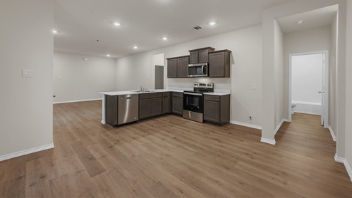 1519 dining and kitchen area