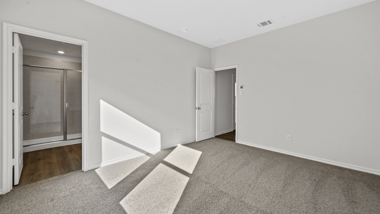 X30B primary bedroom