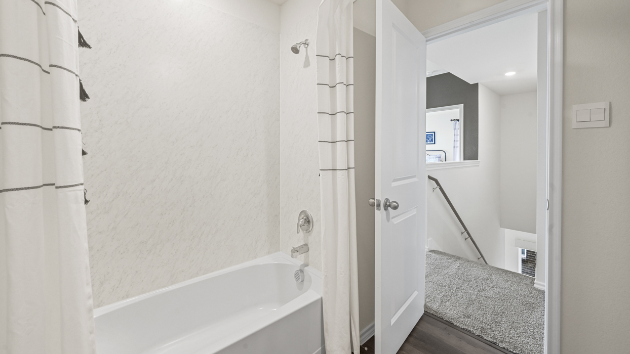 secondary bath