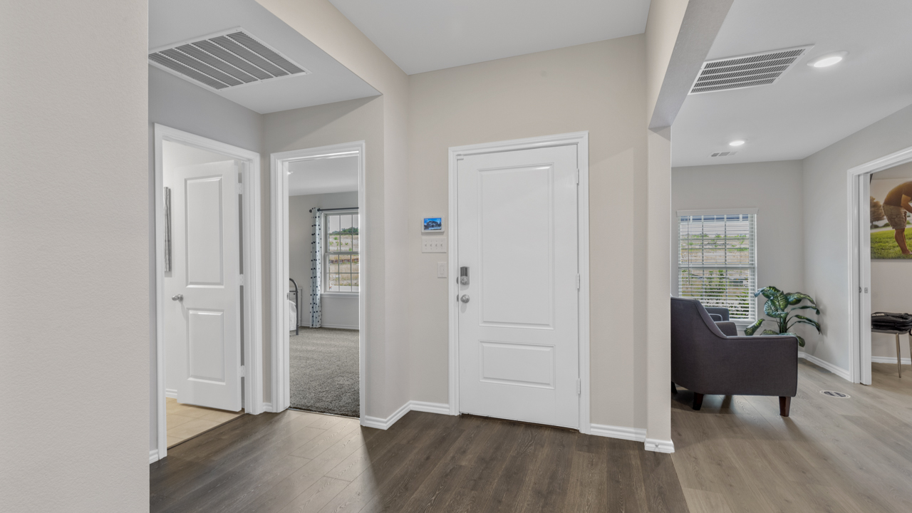 X40K interior entrance