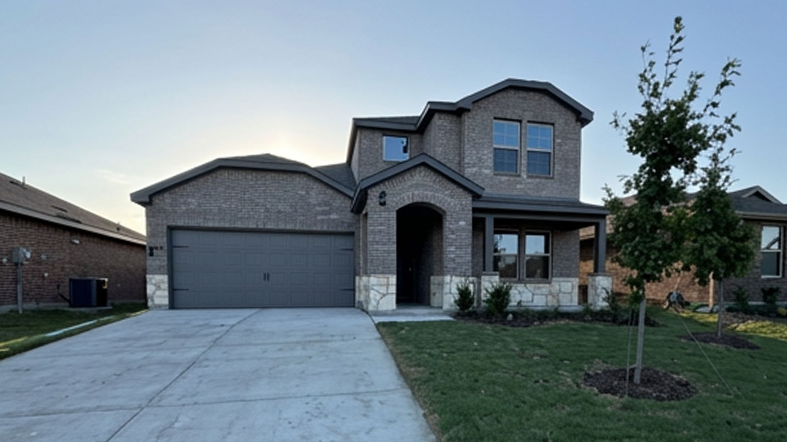 621 Dunham Road exterior