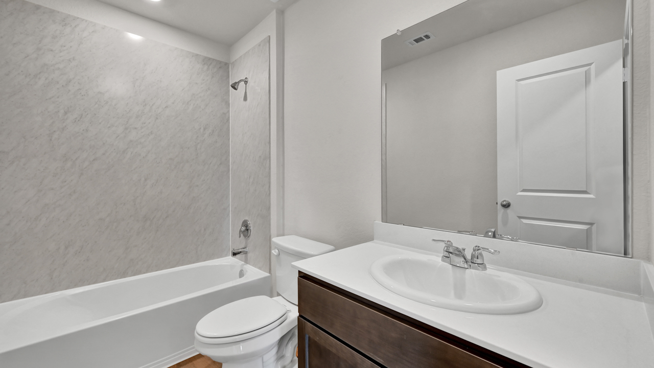 X40A secondary bathroom