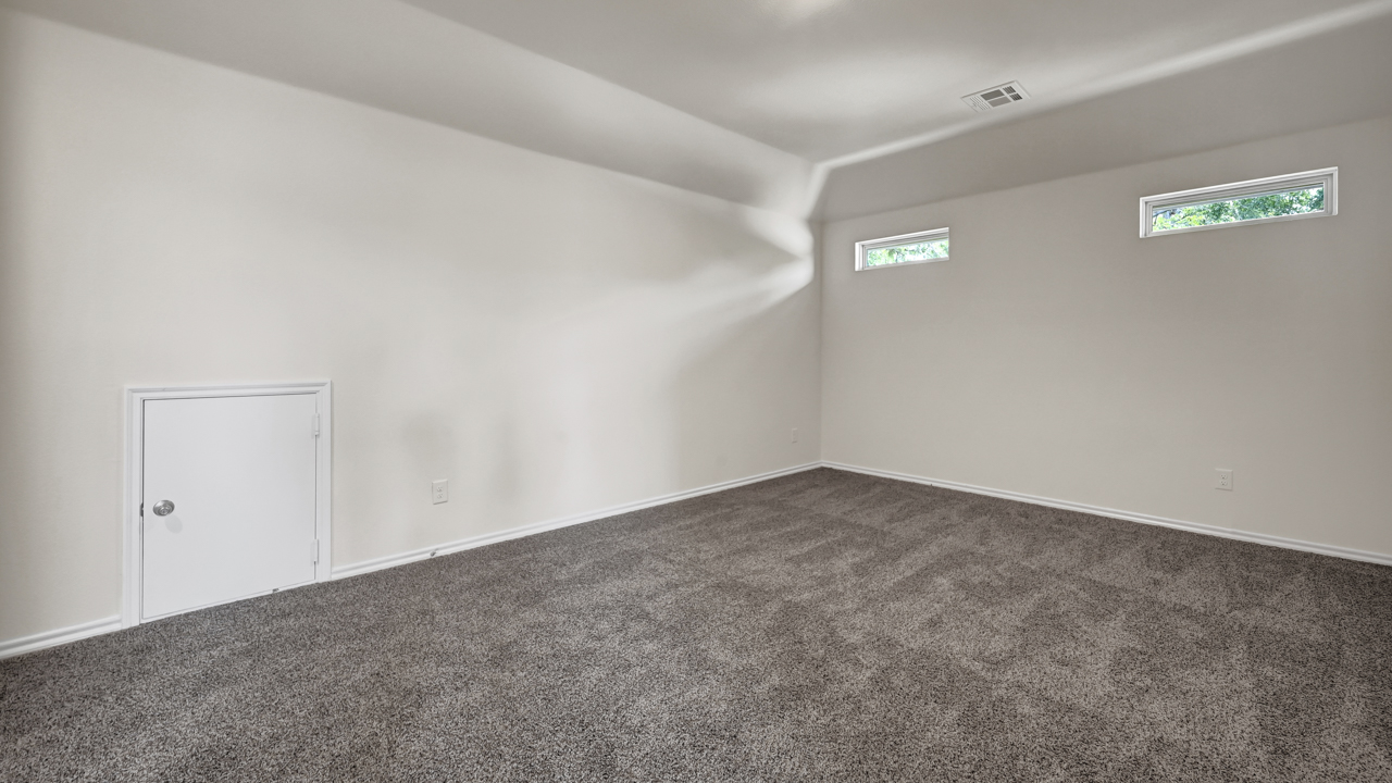 X40N upstairs game room