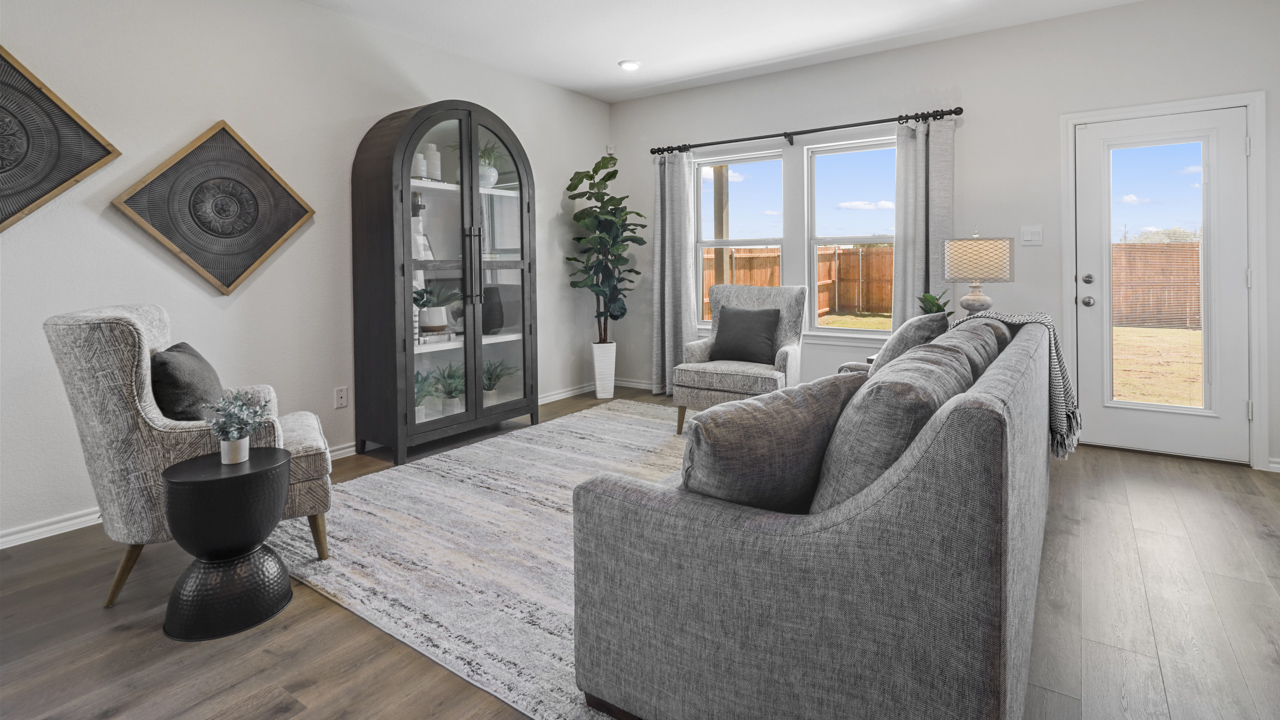 X40P open concept living area