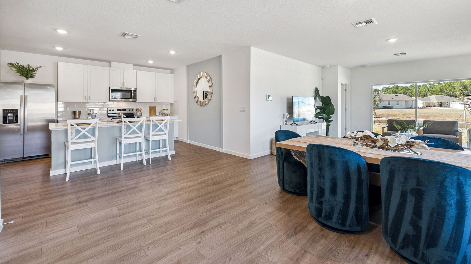 living and dining room