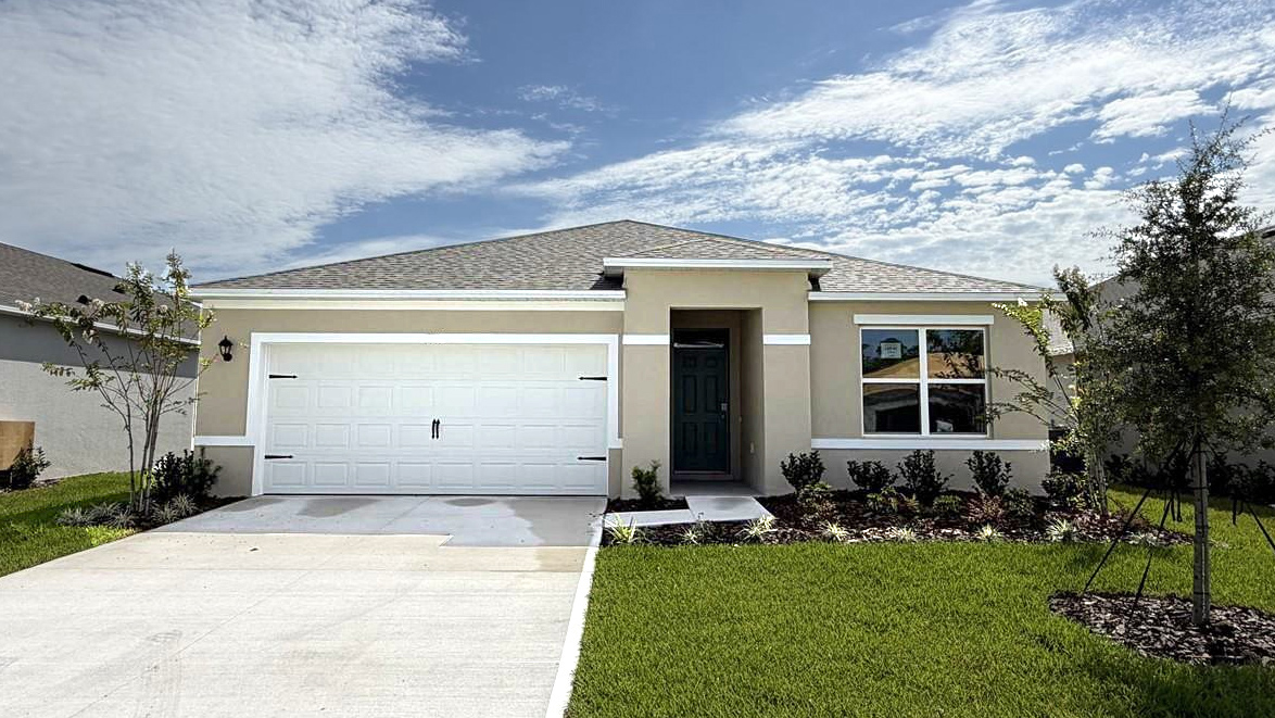 1029 Champion Ridge Drive exterior