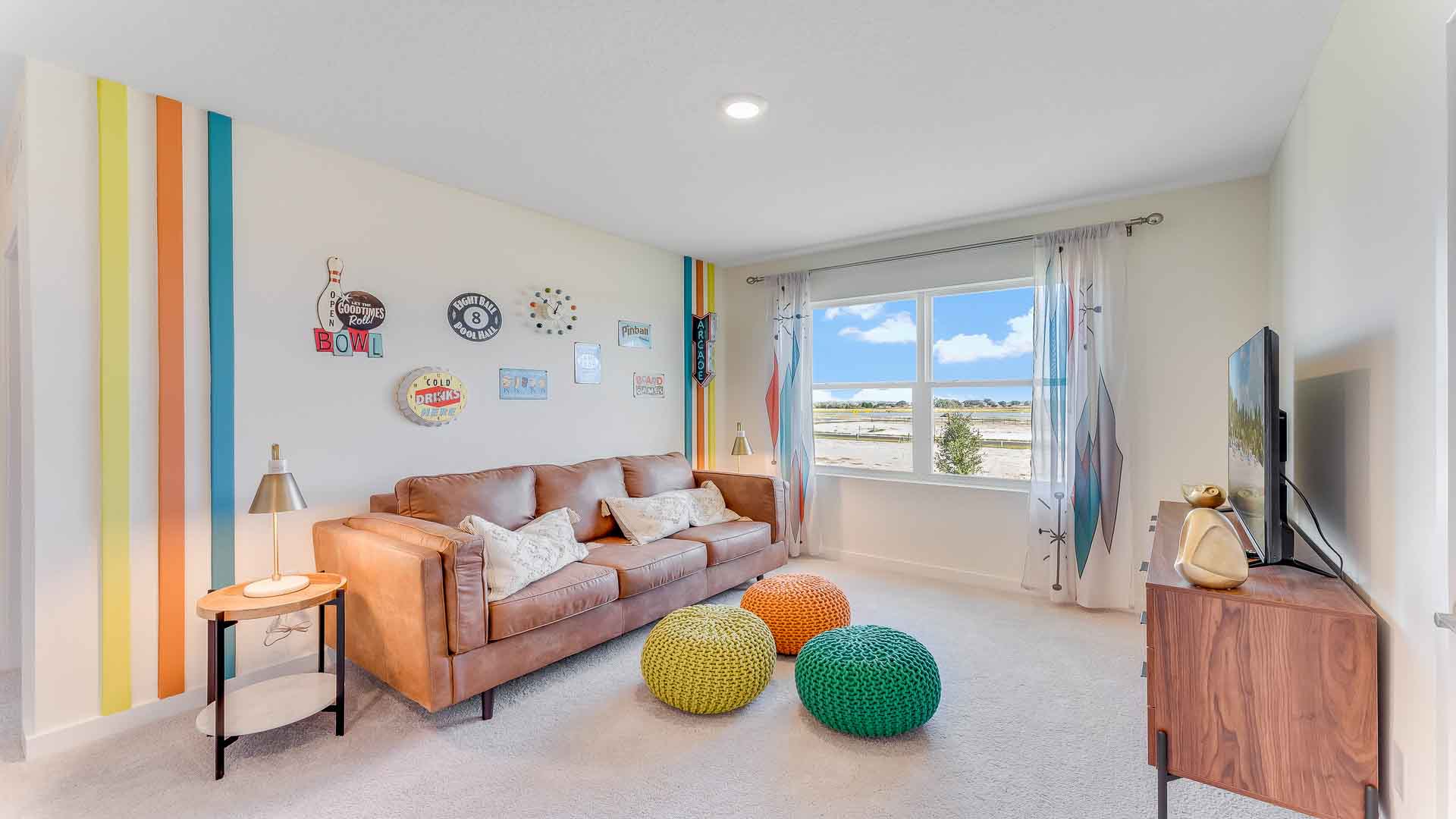 Landing area with view and access to bedrooms