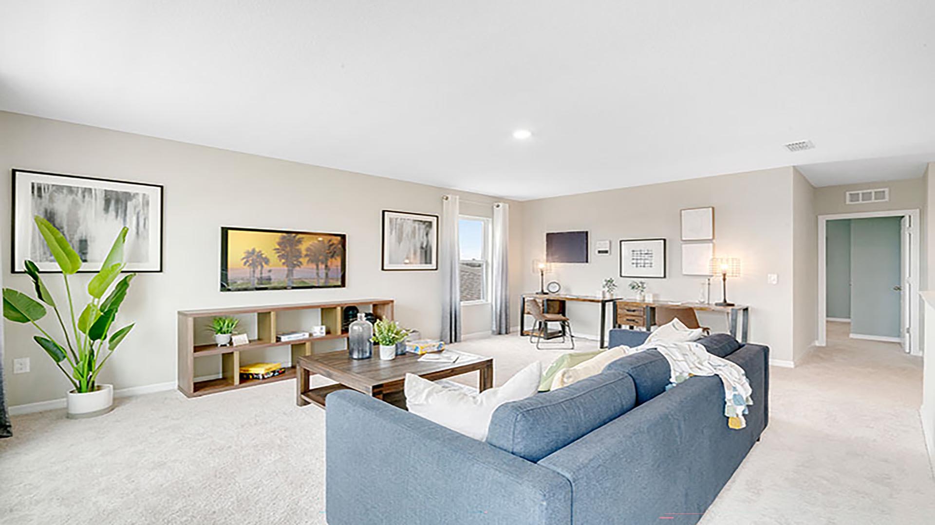 Multi-purpose open area perfect for entertaining, work or play.