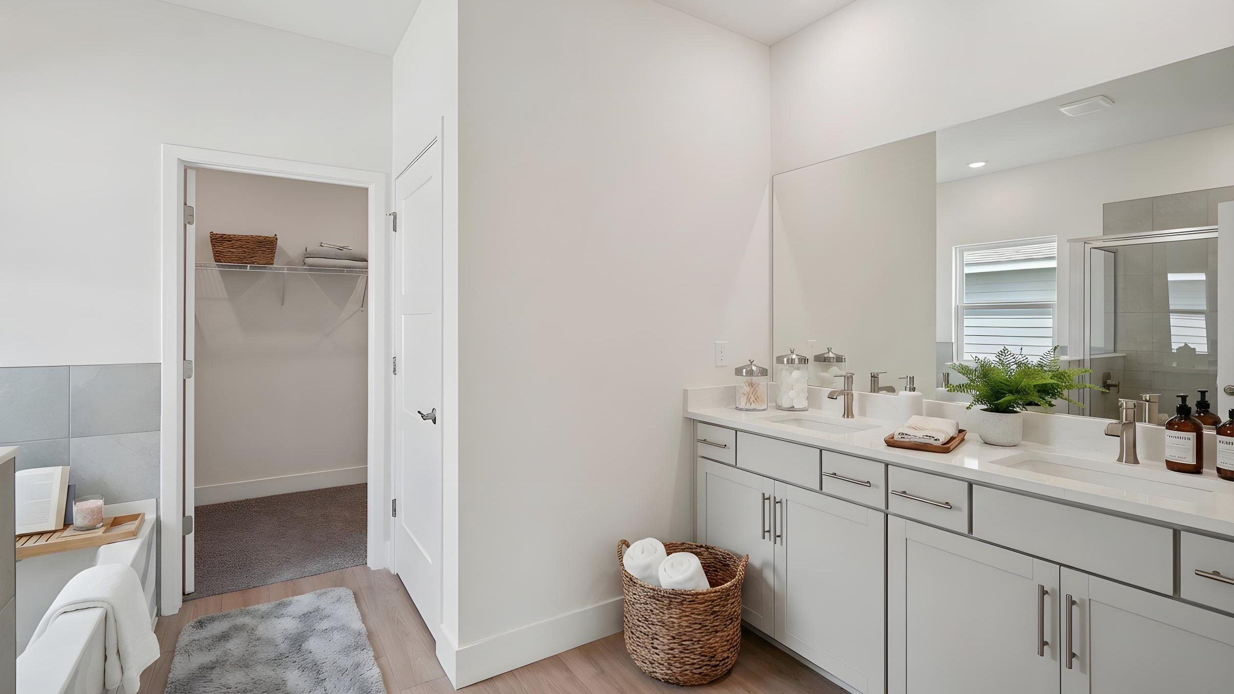 Destin Owners Ensuite Bathroom