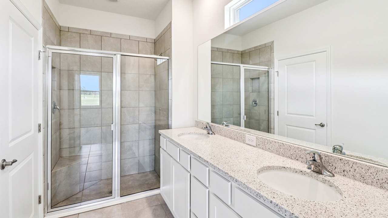 14 jennings owners ensuite bathroomuf