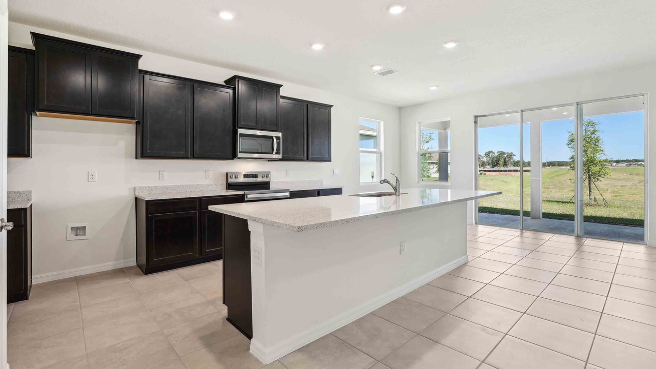 2 twisted oaks laurel kitchen4