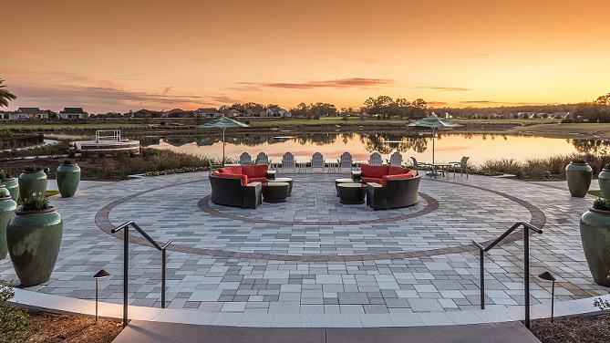 Ocala Preserve patio looking over the pond at the clubhouse
