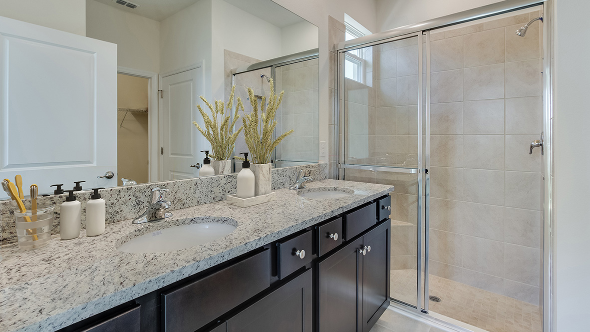 Floor Plan in Beaumont Wildwood, FL D.R. Horton