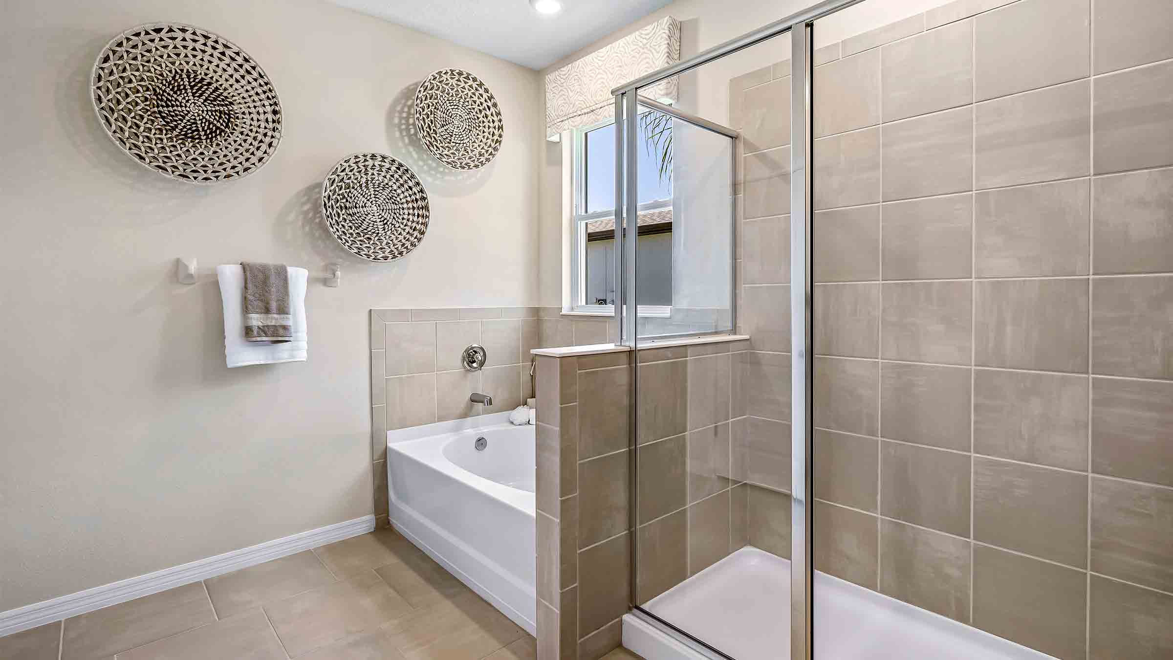 Lantana Owner's Ensuite