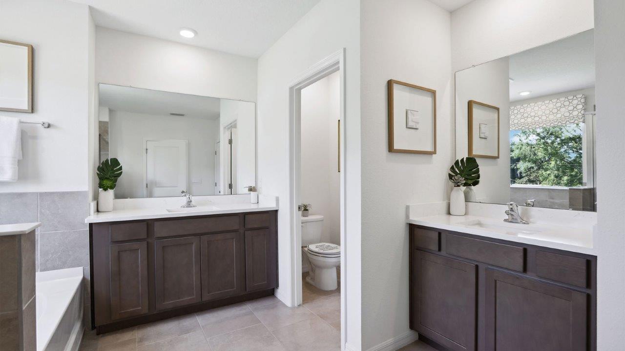 Holden Owners Ensuite Bathroom