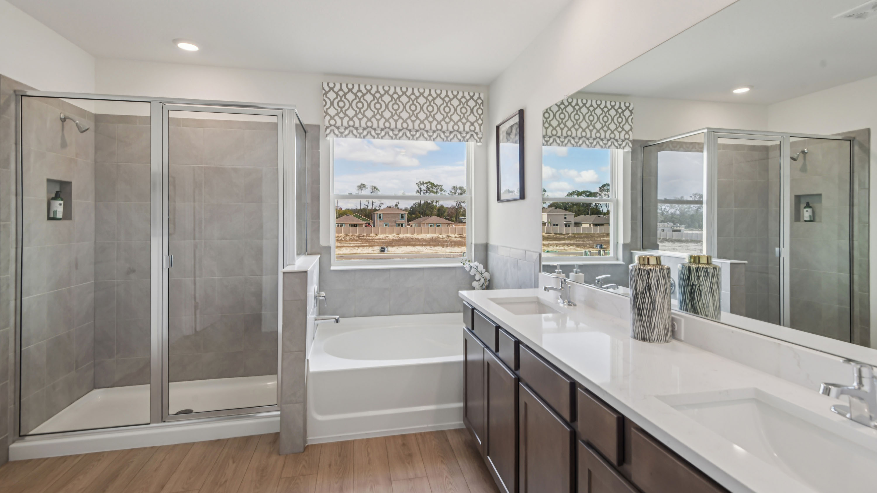 Coral Owners Ensuite Bathroom