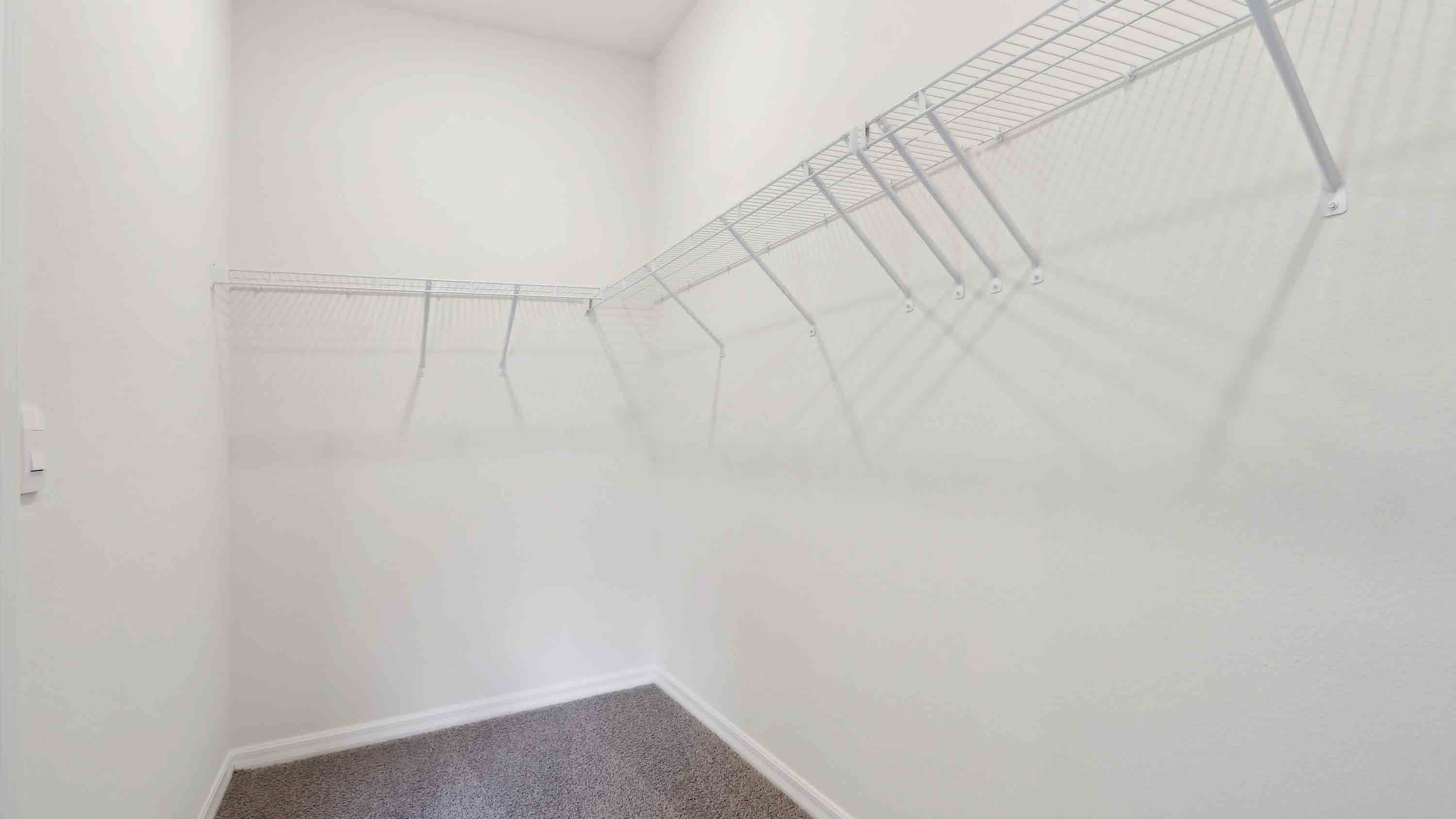 Destin Owners Ensuite Closet