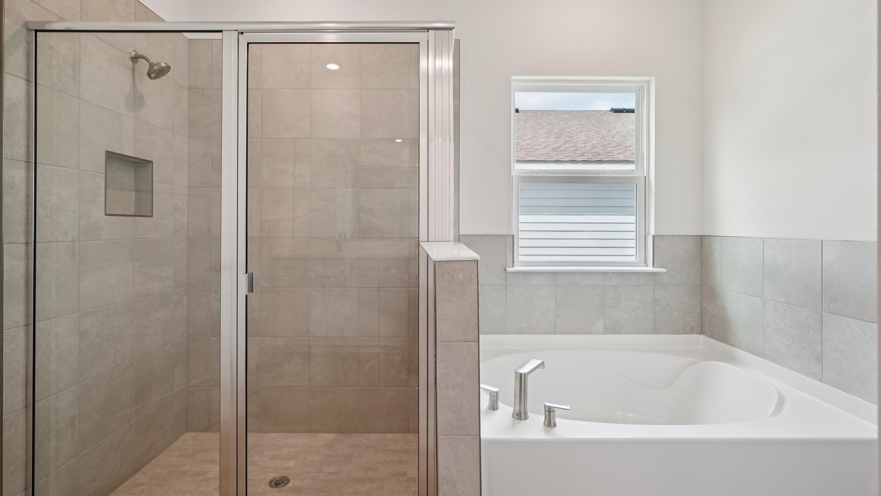 Destin Owners Ensuite Bathroom