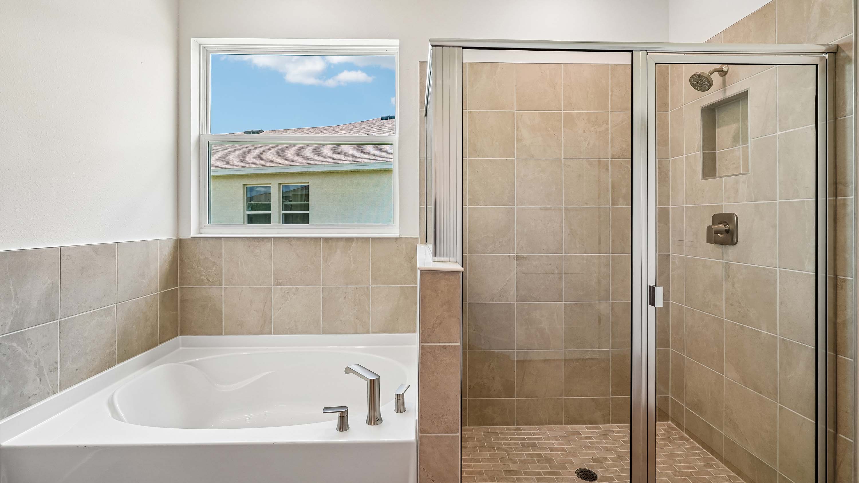 Hawthorne Owners Ensuite Bathroom