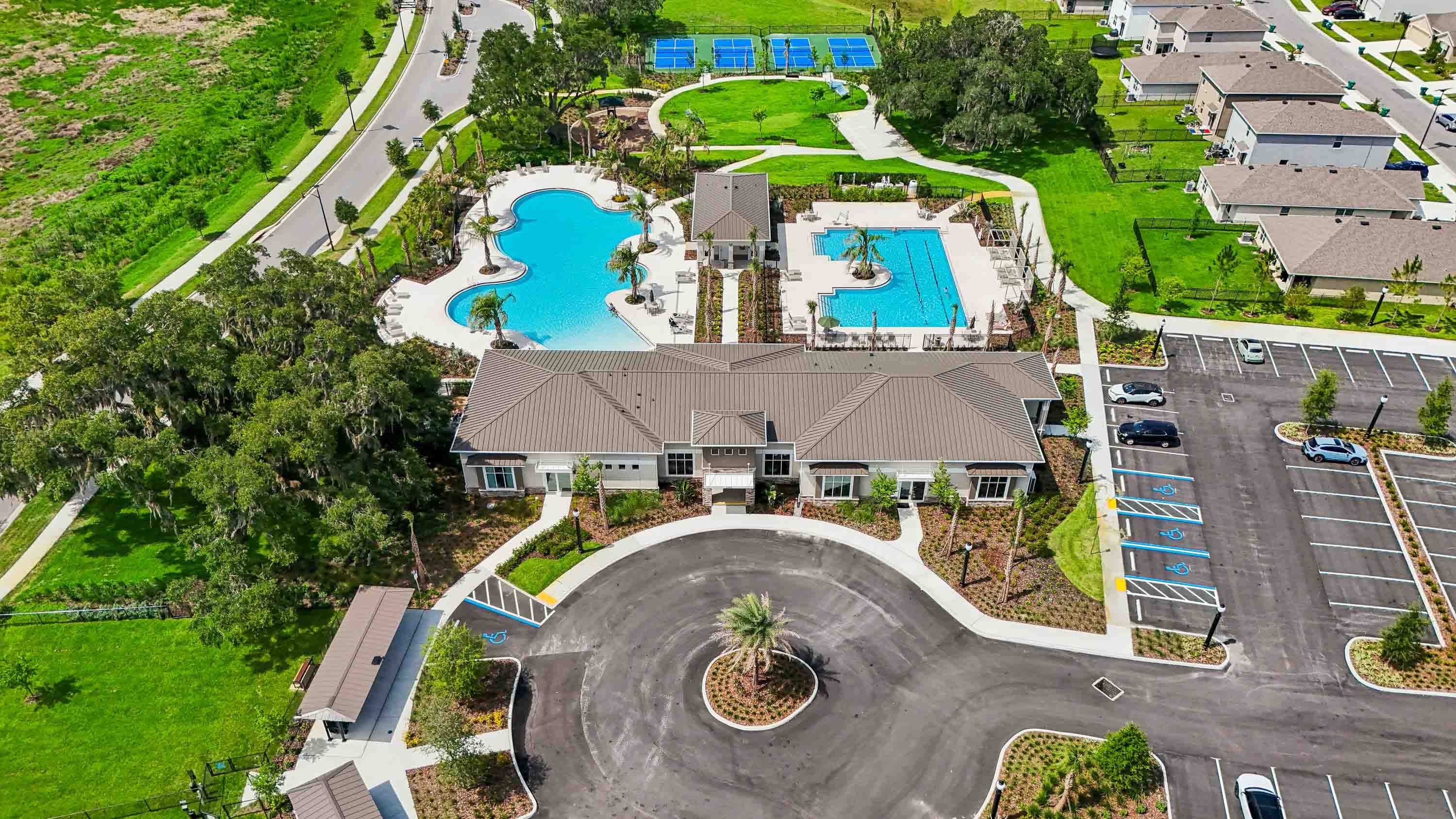 Twisted Oaks Amenity