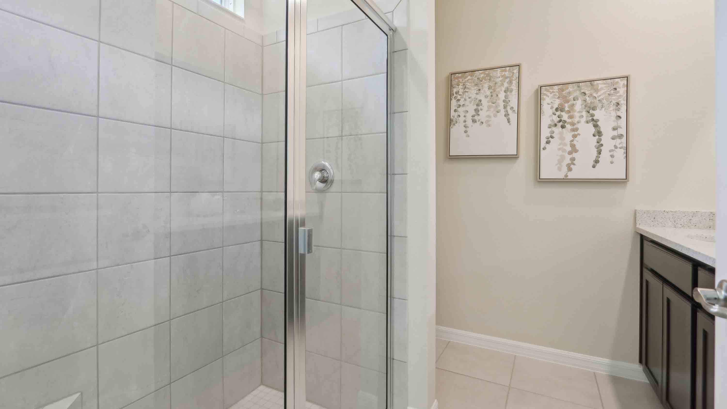 Astor Owners Ensuite Bathroom