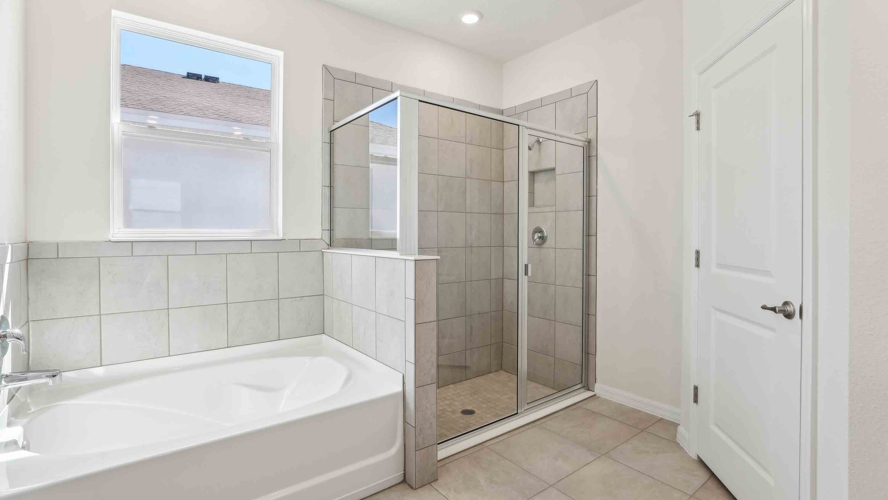 Laurel Owners Ensuite Bathroom