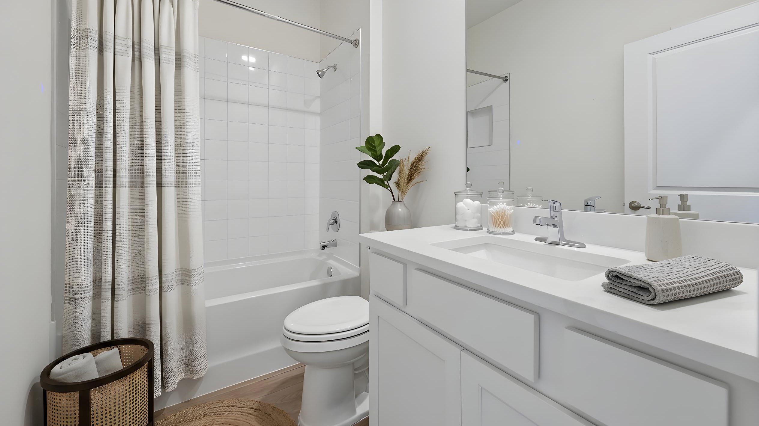 Laurel Bathroom2