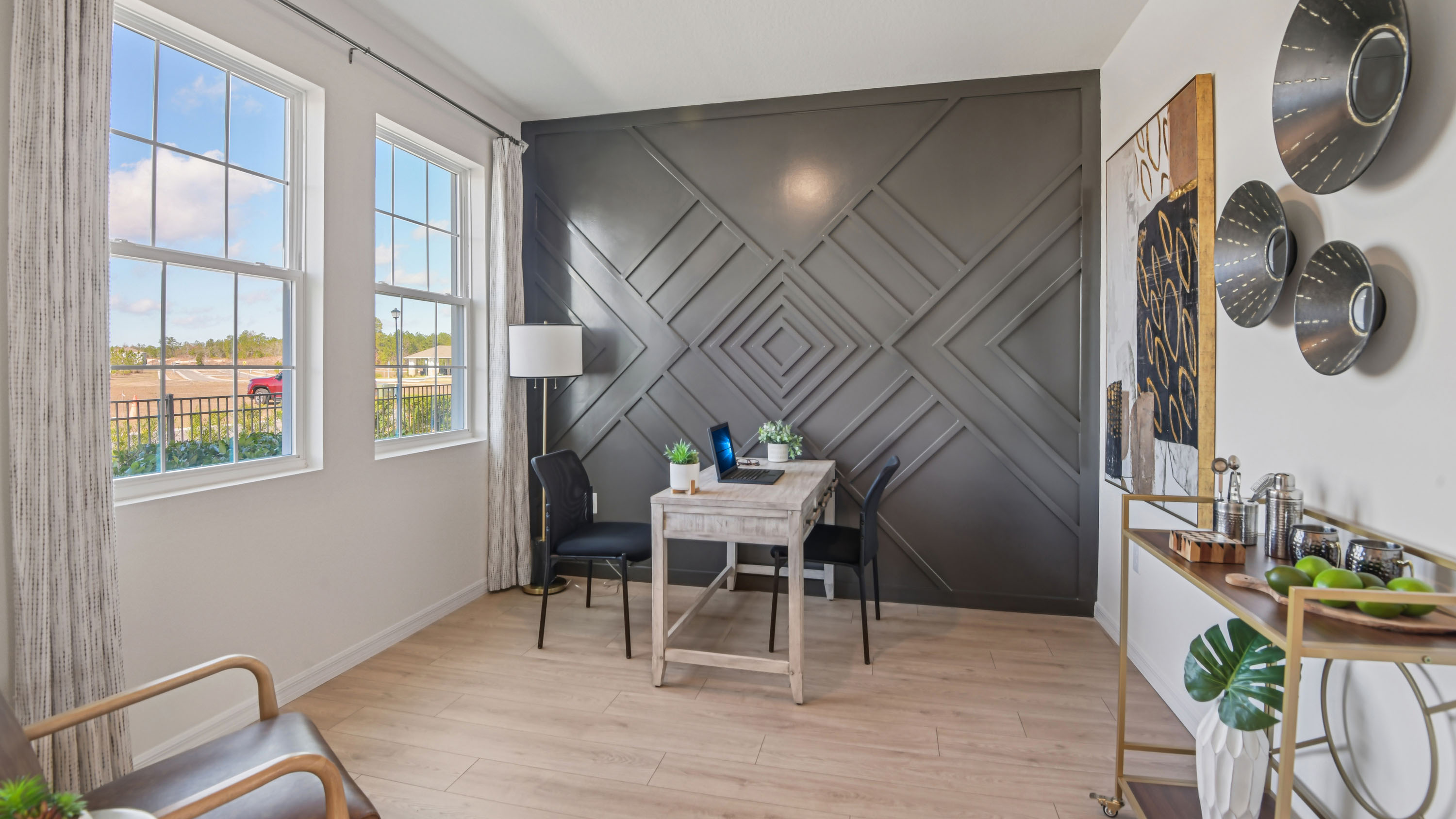 Coral Flex Room
