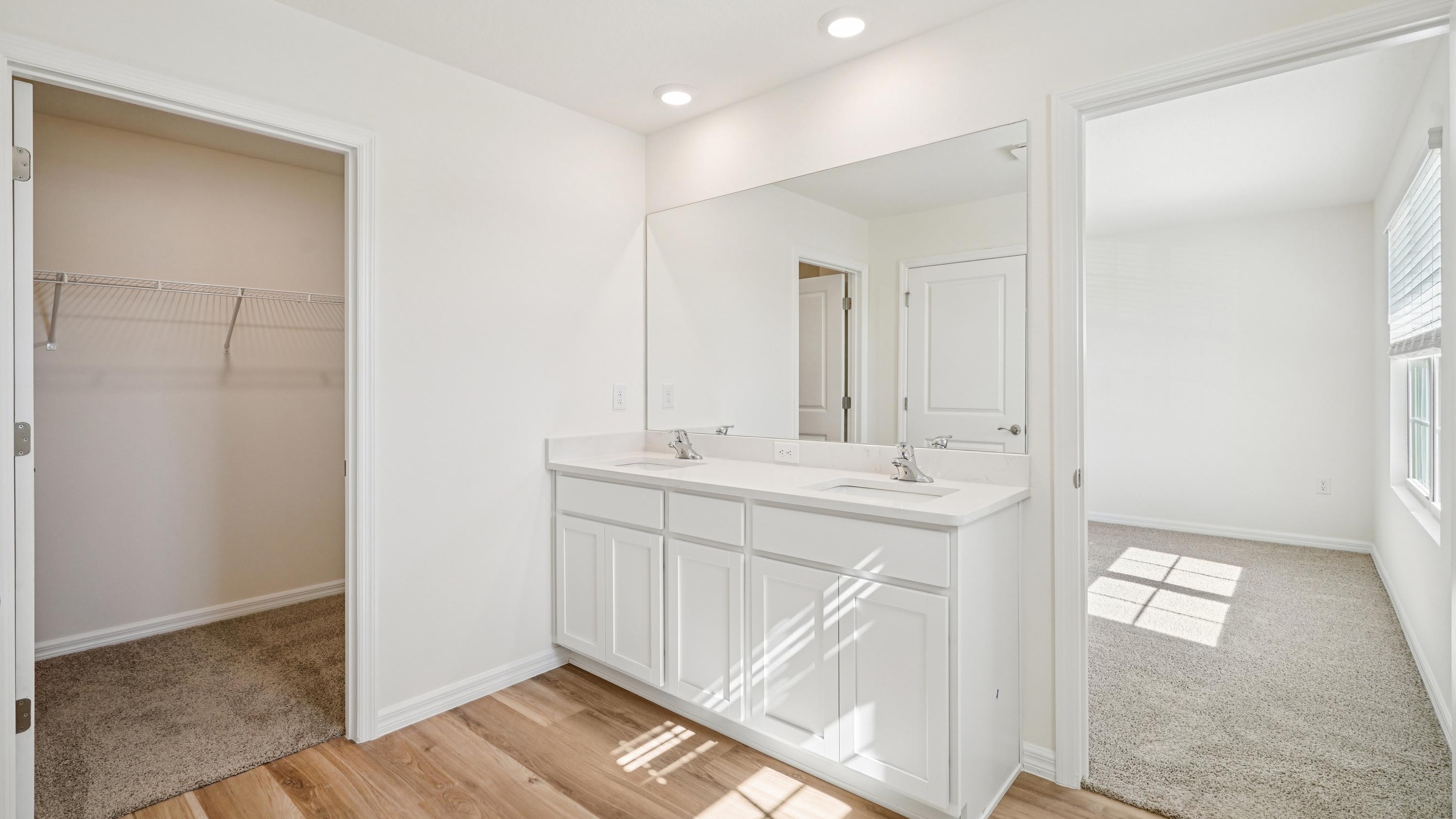 Ensley Owners Ensuite Bathroom