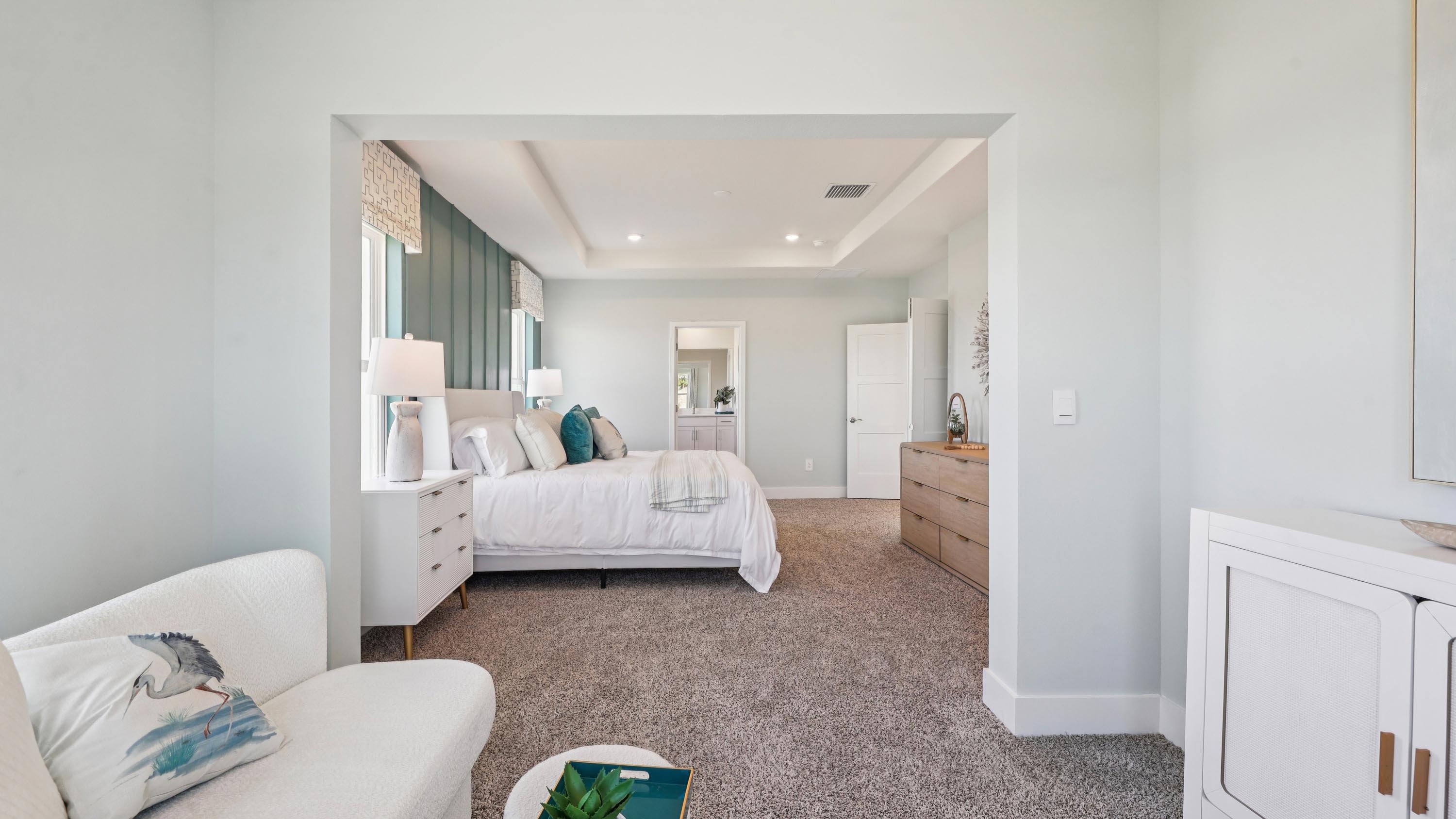 Holden Owners Suite Nook