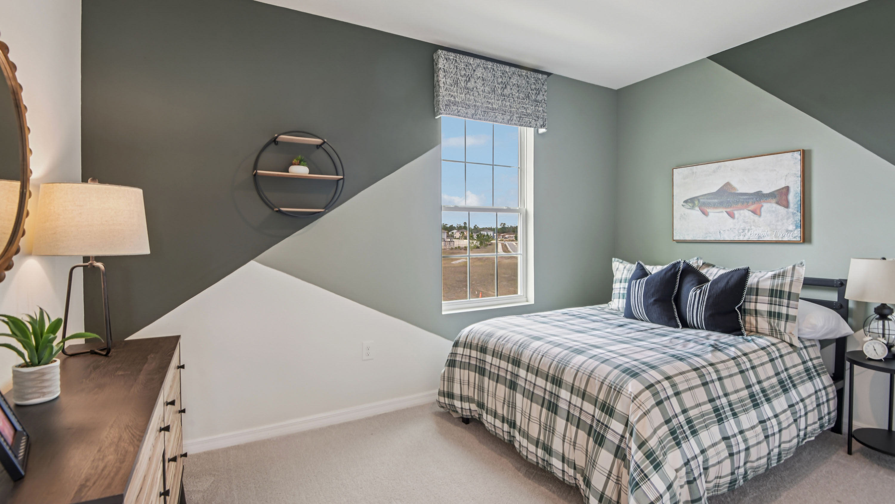 Coral Bedroom4