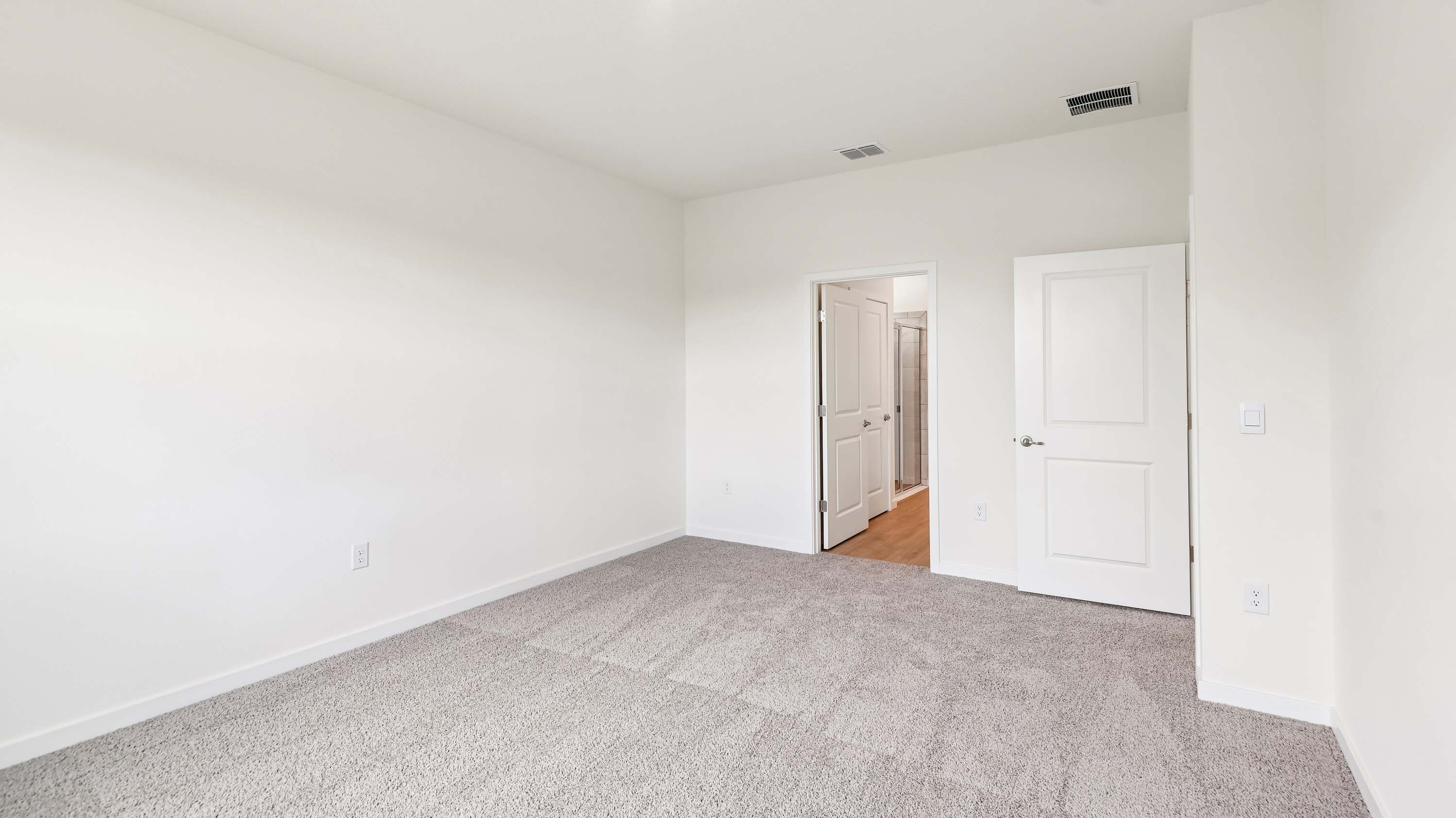 Clifton Owners Suite