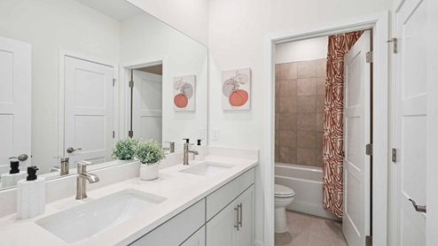 Holden Bathroom2
