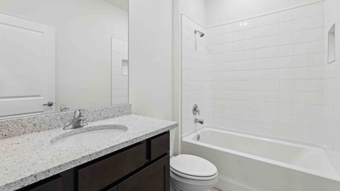 Laurel Bathroom2
