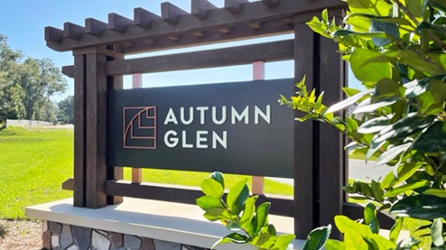Autumn Glen monument Belleview Florida