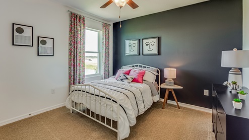Autumn Glen Hayden bedroom 4