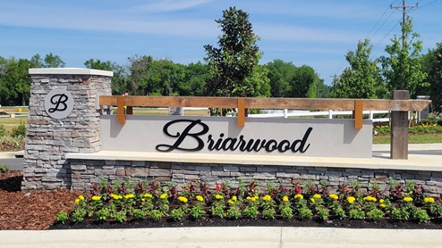 Briarwood Monument